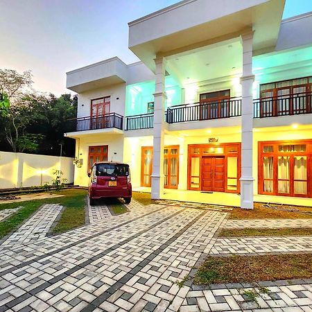 Regno Villa The Infinity By Nflix Panadura Extérieur photo
